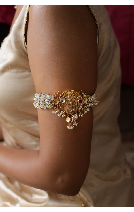 Waniya (Armlet)